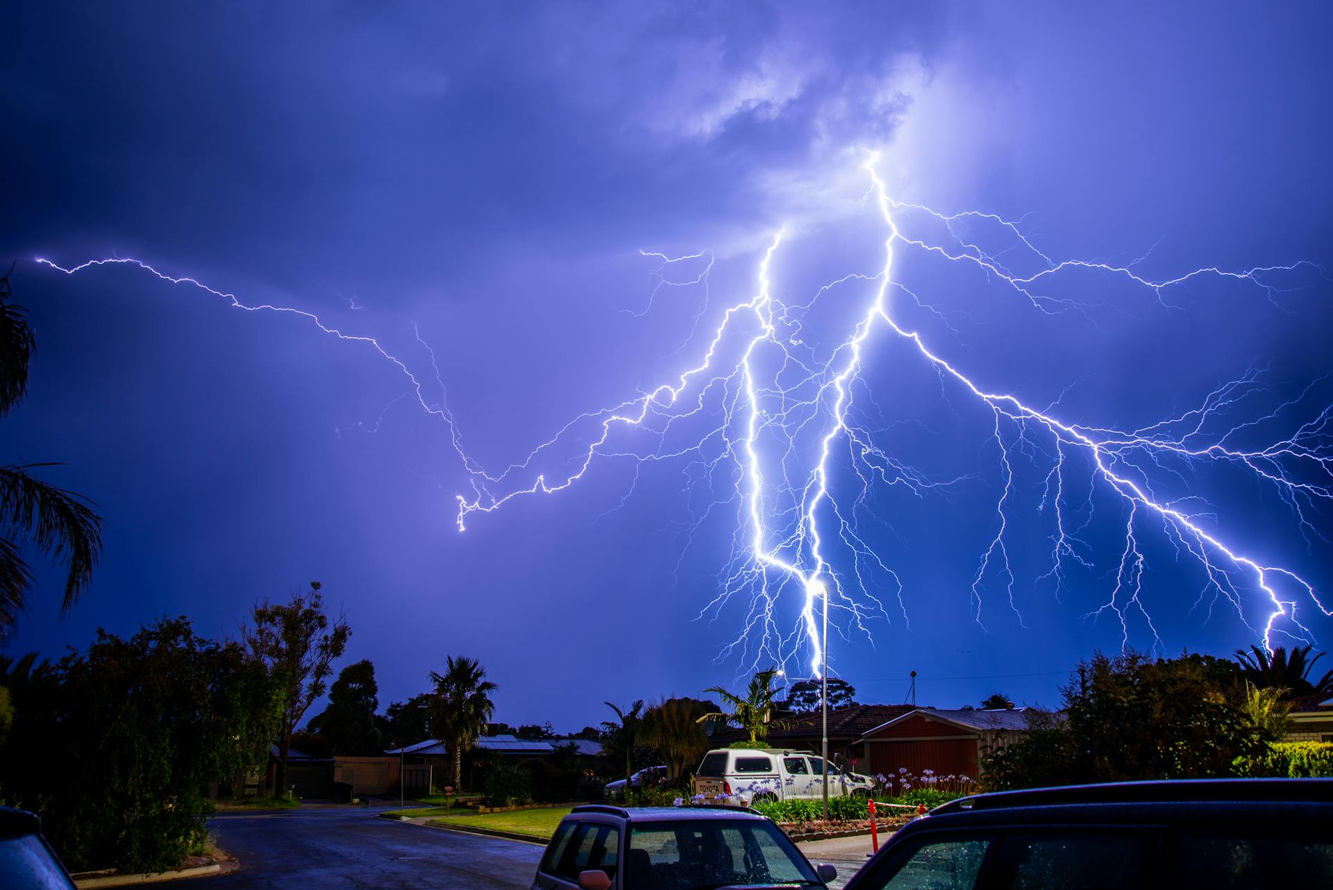Symbolism Behind the Lightning Bolt in Spirituality