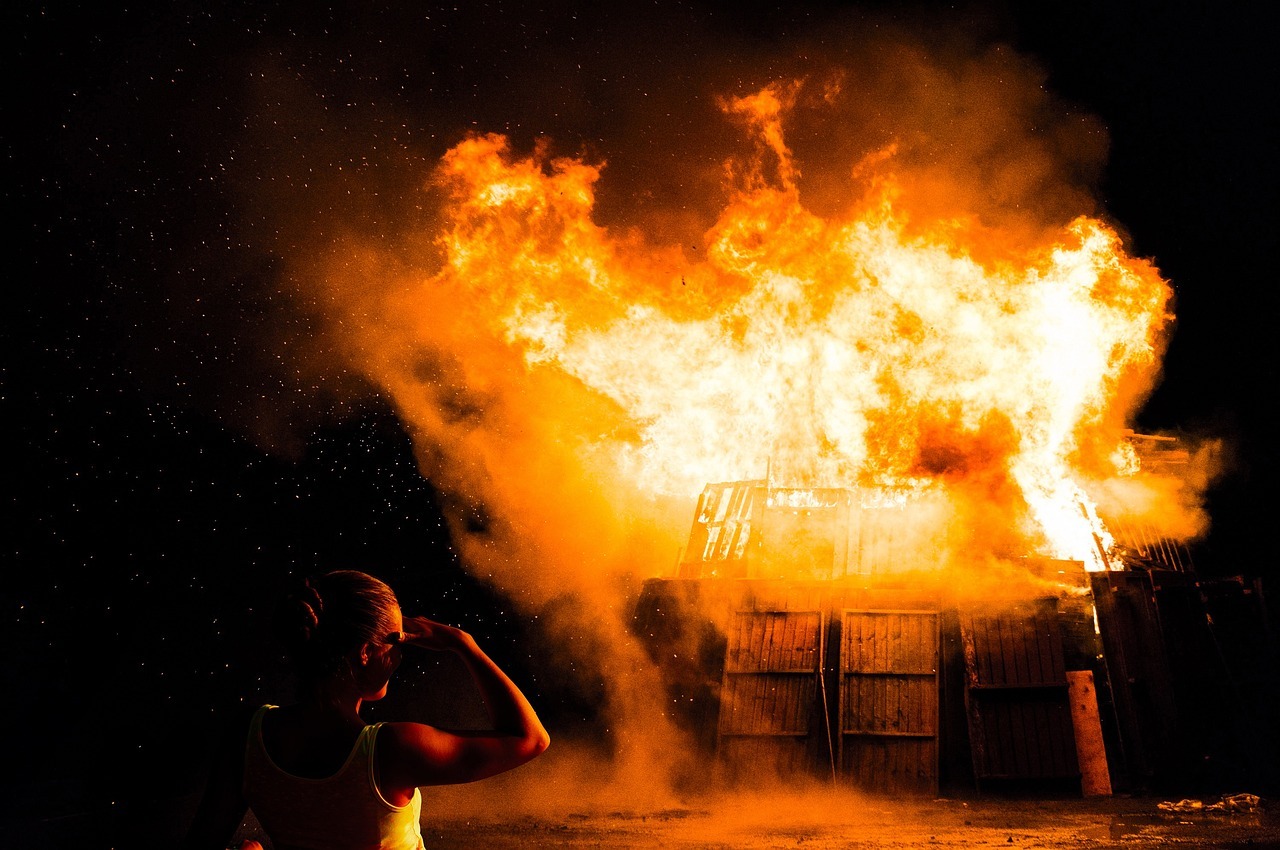 Spiritual symbolism of a burning house in dreams